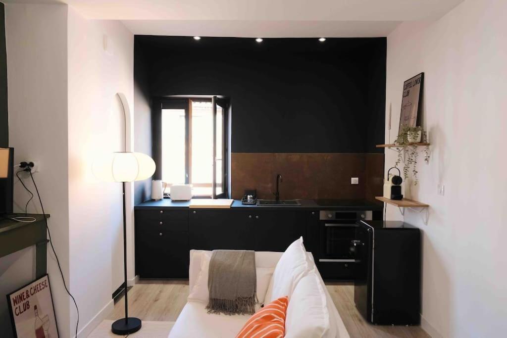 Le 23, Cocon Dans Le Centre Historique Apartment Монтобан Екстериор снимка